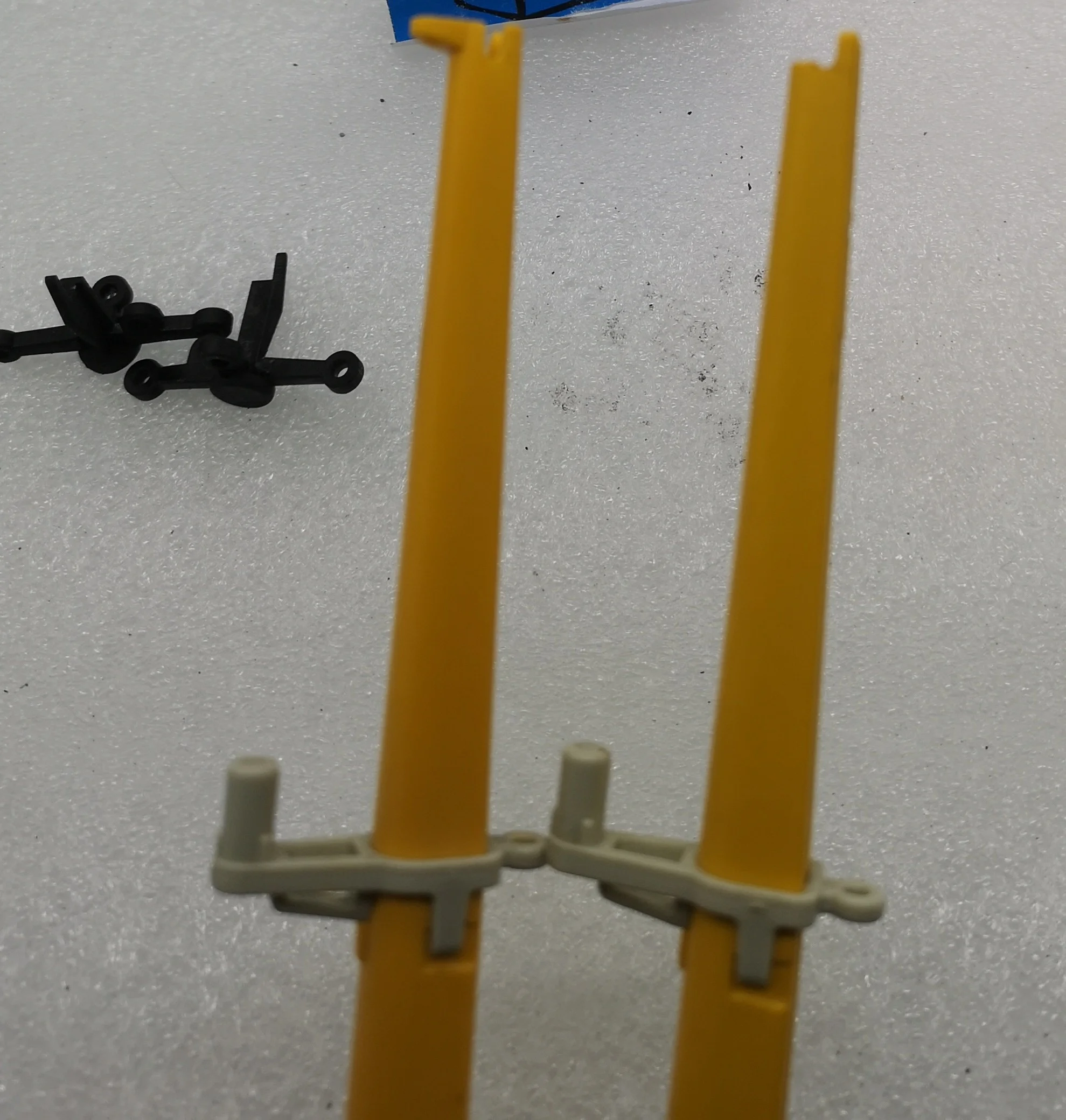 3551 Custom compatible Playmobil 3D - 1 haut de mat spécial mat cassé Suzanne