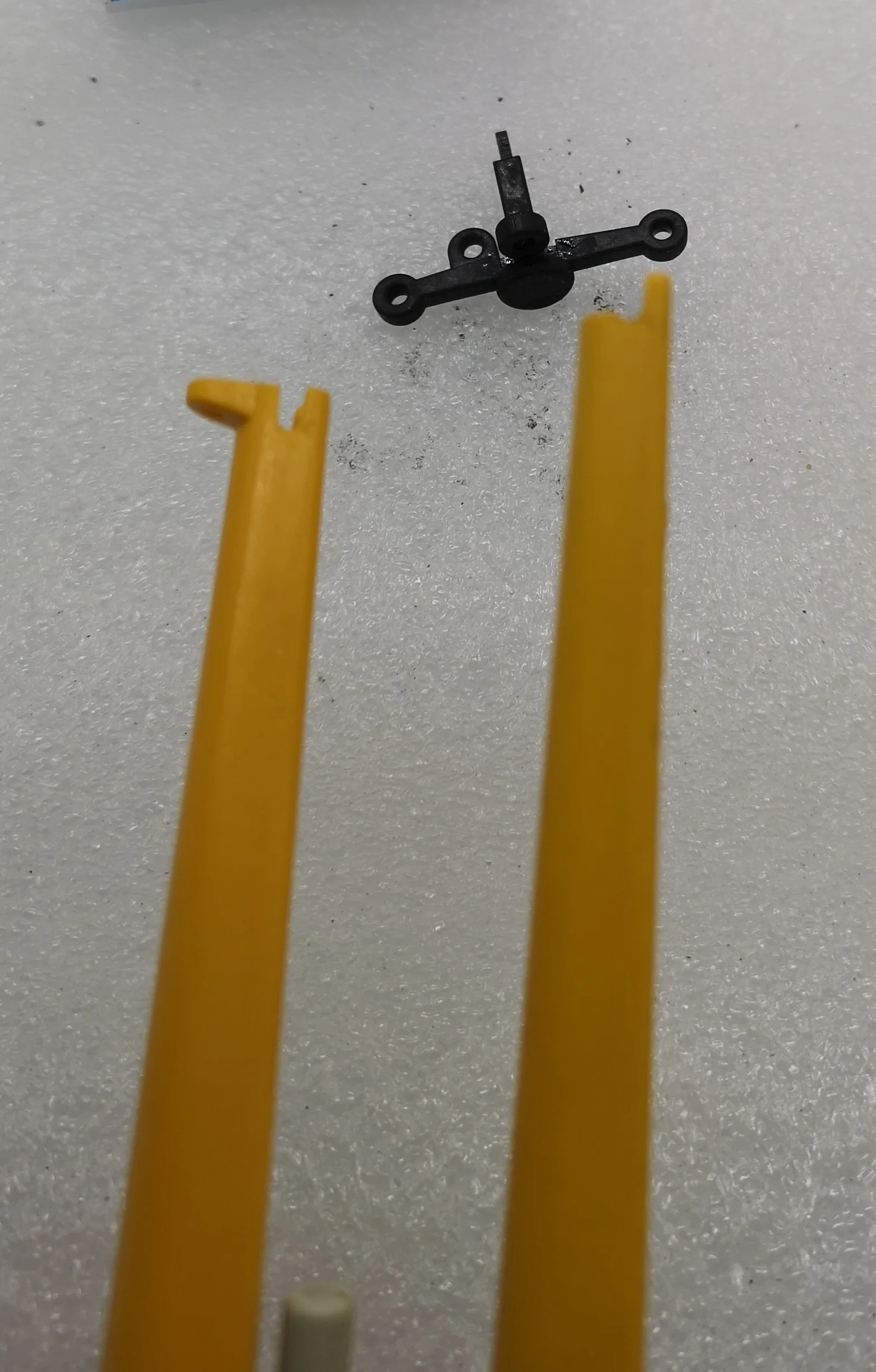 3551 Custom compatible Playmobil 3D - 1 haut de mat spécial mat cassé Suzanne