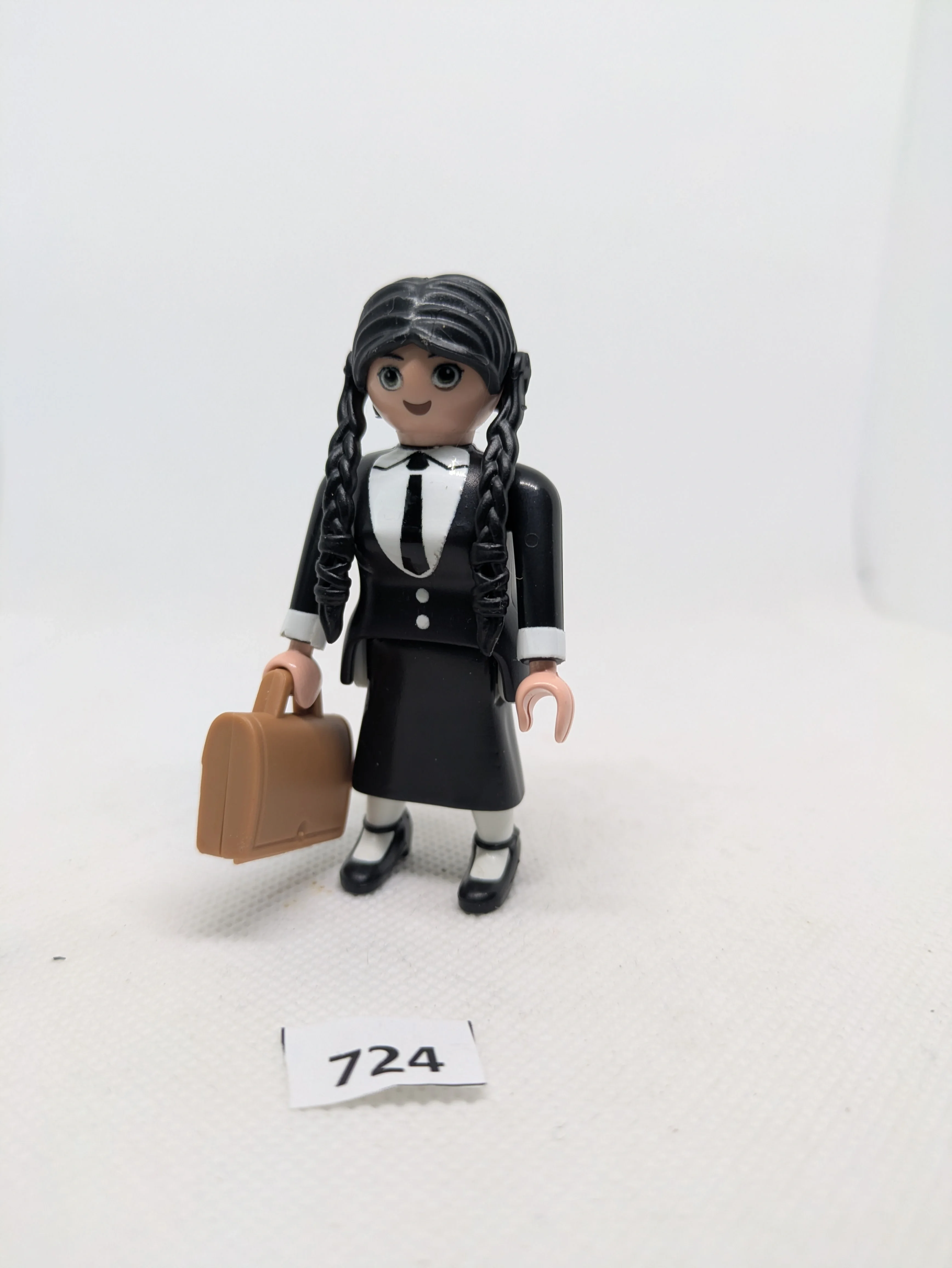 Custom Playmobil Cinéma - Mercredi Adams N°724