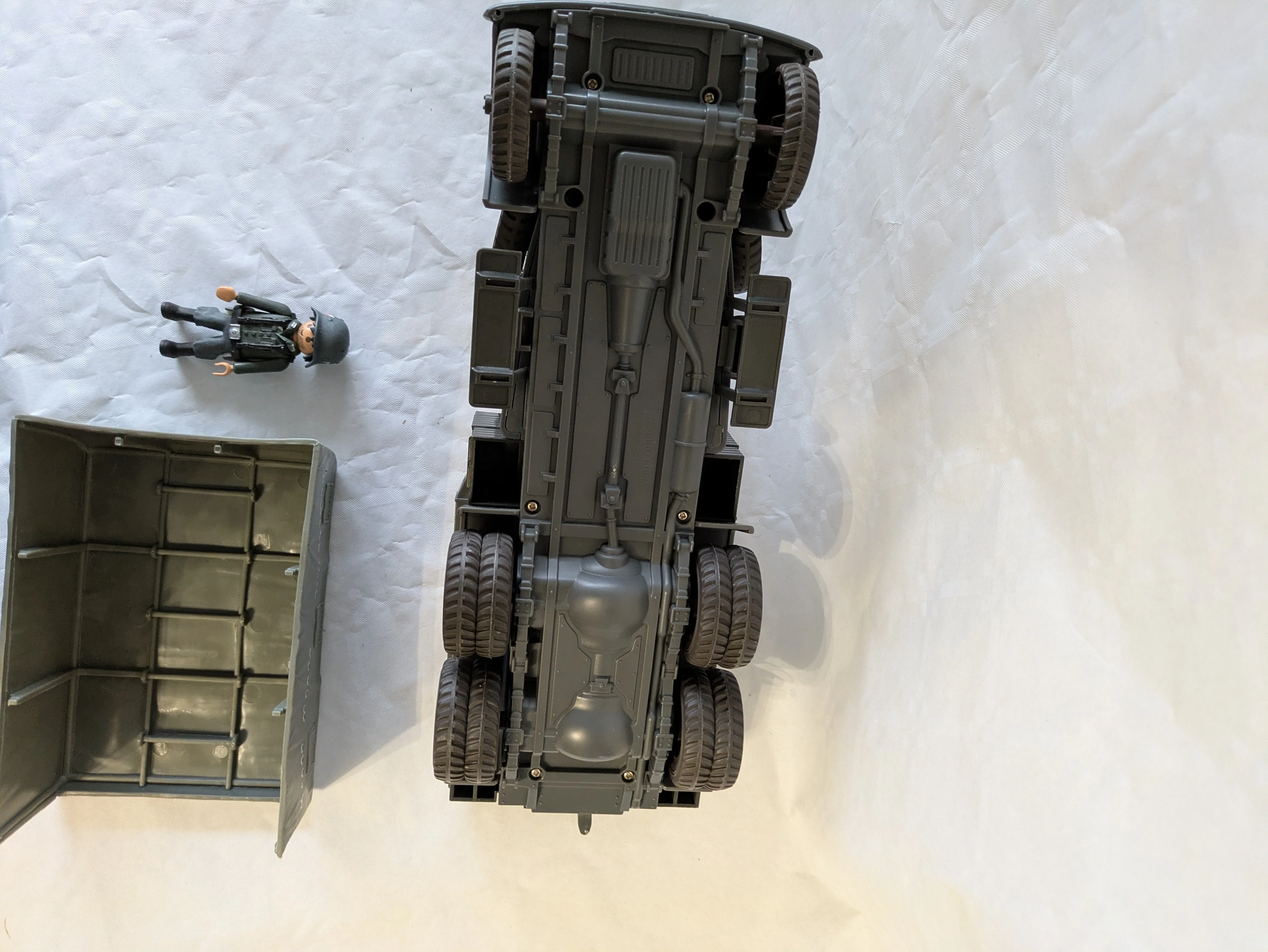 Accessoire playmobil WW2 - customisation camion Hasbro + 1 playmobil